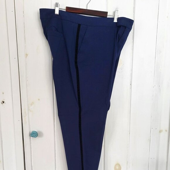 Lord & Taylor Velvet Stripe Crop Dress Pants Size 16 - Picture 1 of 11